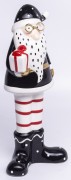 Figurka Świąteczna Mikołaj Skrzat z Prezentem 24cm