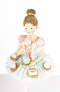 Figurka Baletnica 23x10x9,5CM W PASTELOWYCH KOLORACH