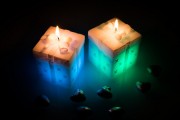 Świeca Z DIODĄ PREZENT led 75/75/80 biały